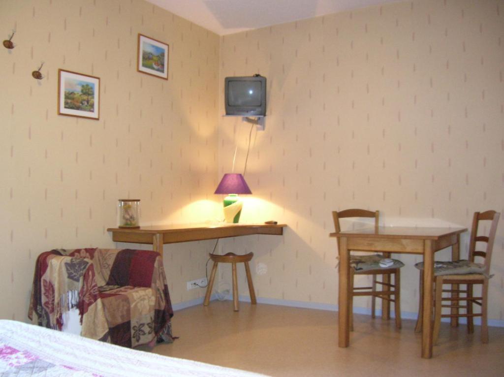 Aparthotel Les Berges du Tarn à Millau Chambre photo